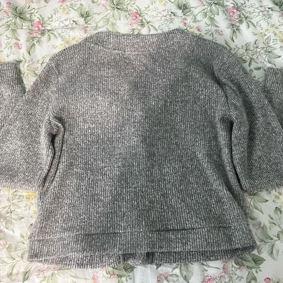 Soft Textured Knit Cardigan - M - Picture 2 of 2